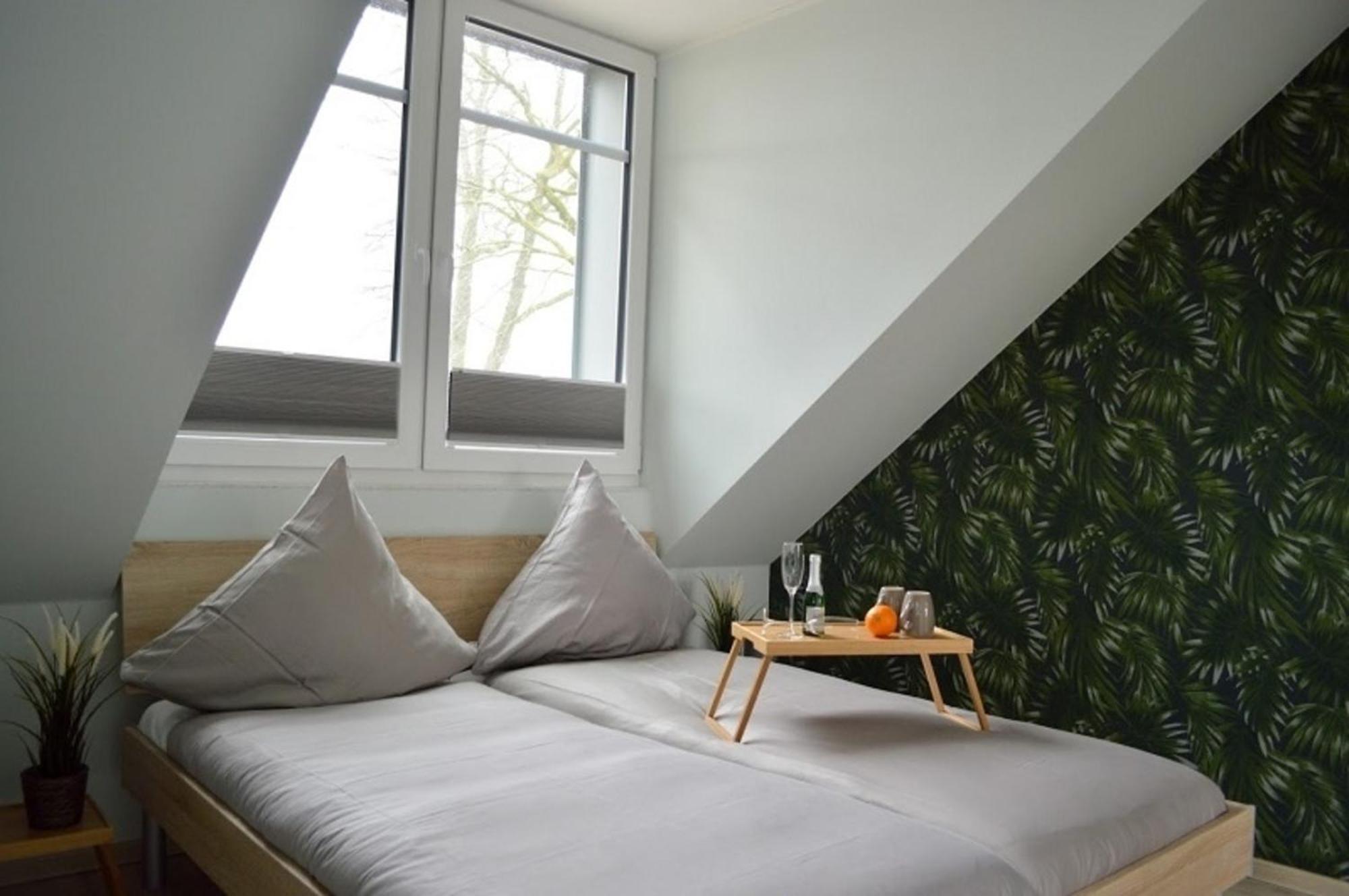 Traumkrone Ferienwohnungen - Abendrot Schortens Extérieur photo